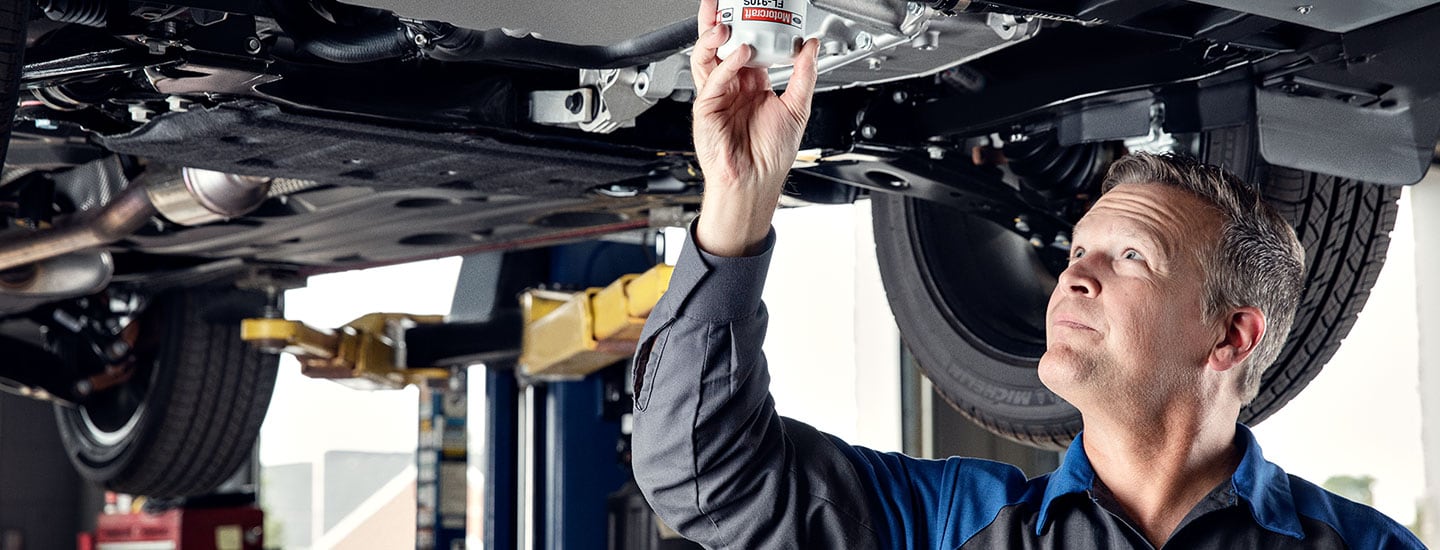 Ford_Tech_Oil.jpg