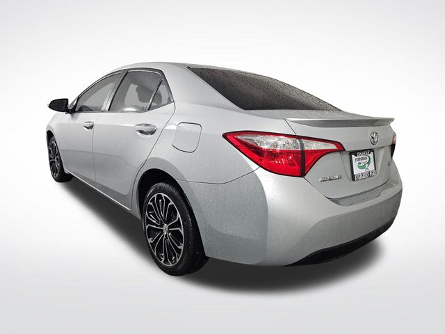 2015 Toyota Corolla L photo 3