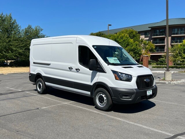 2025 Ford Transit photo 2