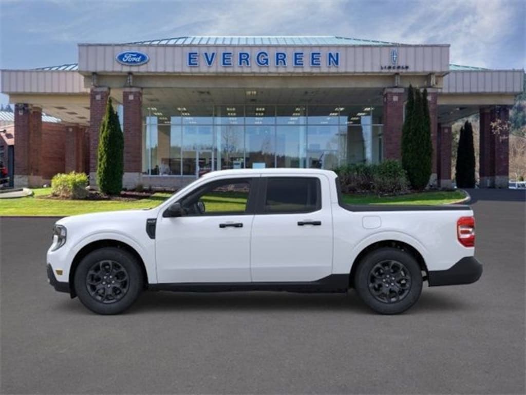 New 2025 Ford Maverick XLT Truck