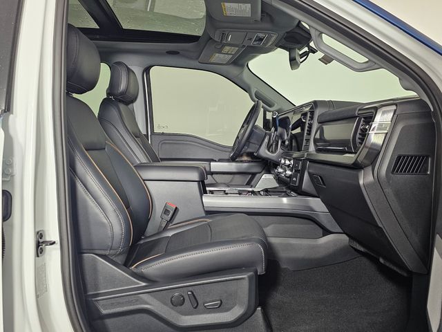 2025 Ford F-350 Super Duty Lariat - Photo 11
