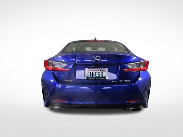 2017 Lexus RC 300 photo 4