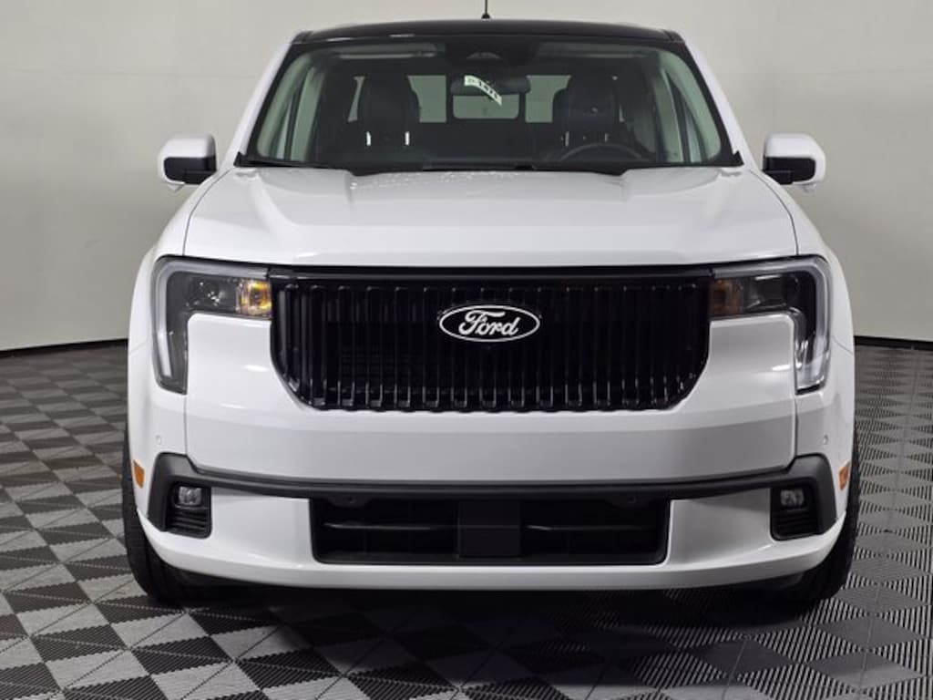 New 2025 Ford Maverick Lobo Truck