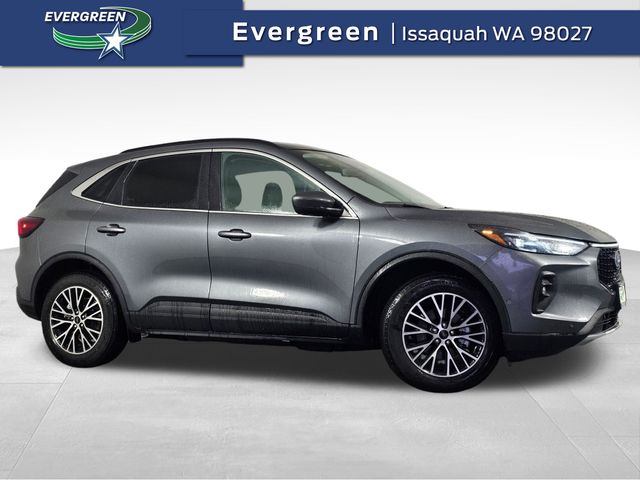 2024 Ford Escape PHEV's photo