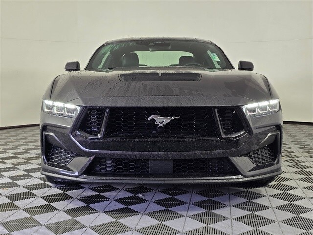 2024 Ford Mustang GT Premium photo 2