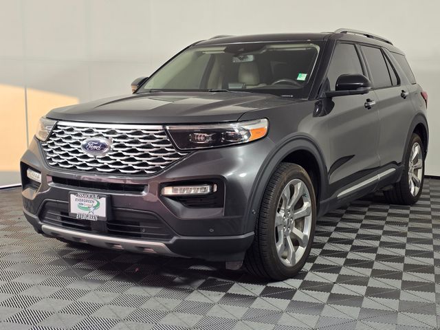 2020 Ford Explorer Platinum photo 3