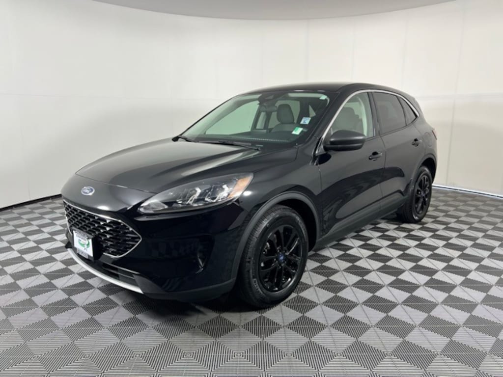 Used 2022 Ford Escape SE SUV