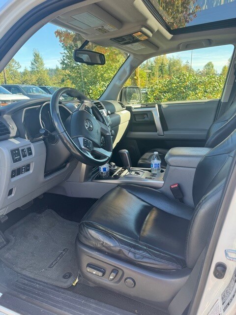 2013 Toyota 4Runner photo 3