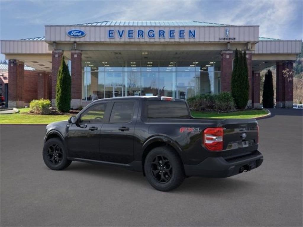 New 2025 Ford Maverick XLT Truck