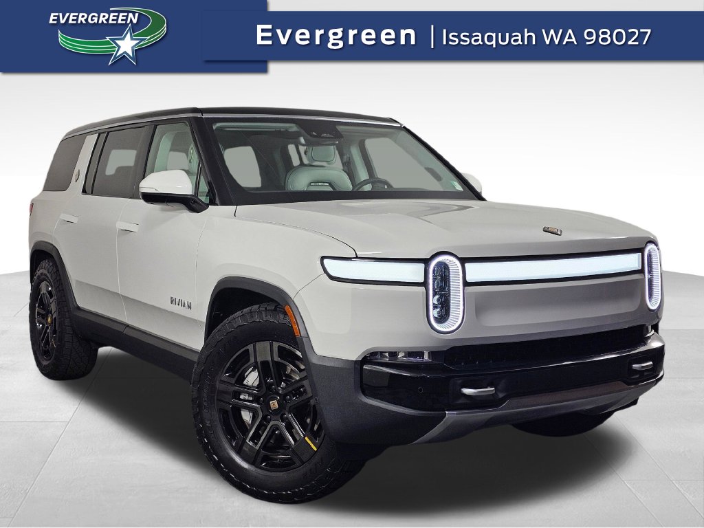 2024 Rivian R1S Adventure