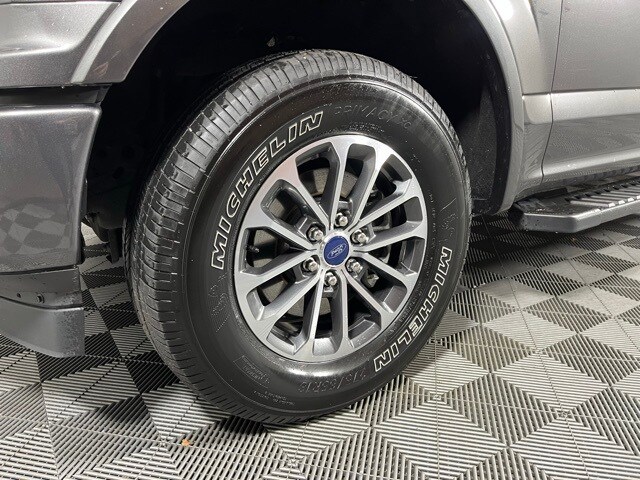 2020 Ford F-150 XLT photo 4