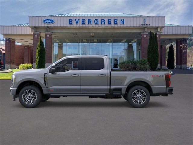 2025 Ford F-250 Platinum photo 3
