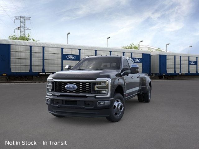 2026 Ford F-350 Platinum photo 2