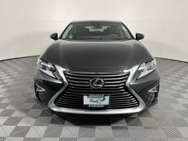 Used 2018 Lexus ES 350 with VIN 58ABK1GG1JU111067 for sale in Issaquah, WA