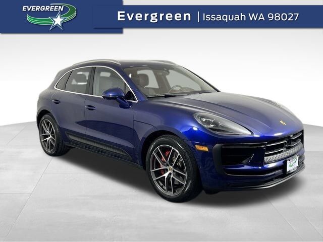 2023 Porsche Macan S's photo