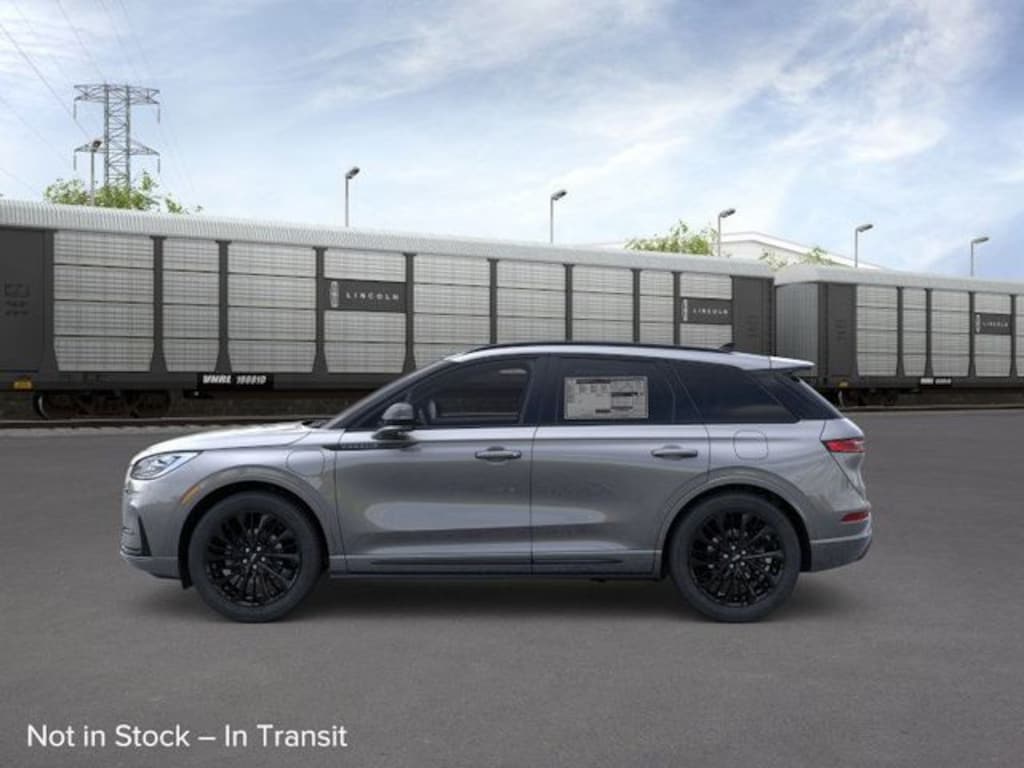 New 2026 Lincoln Corsair Plug-In Hybrid Grand Touring II SUV