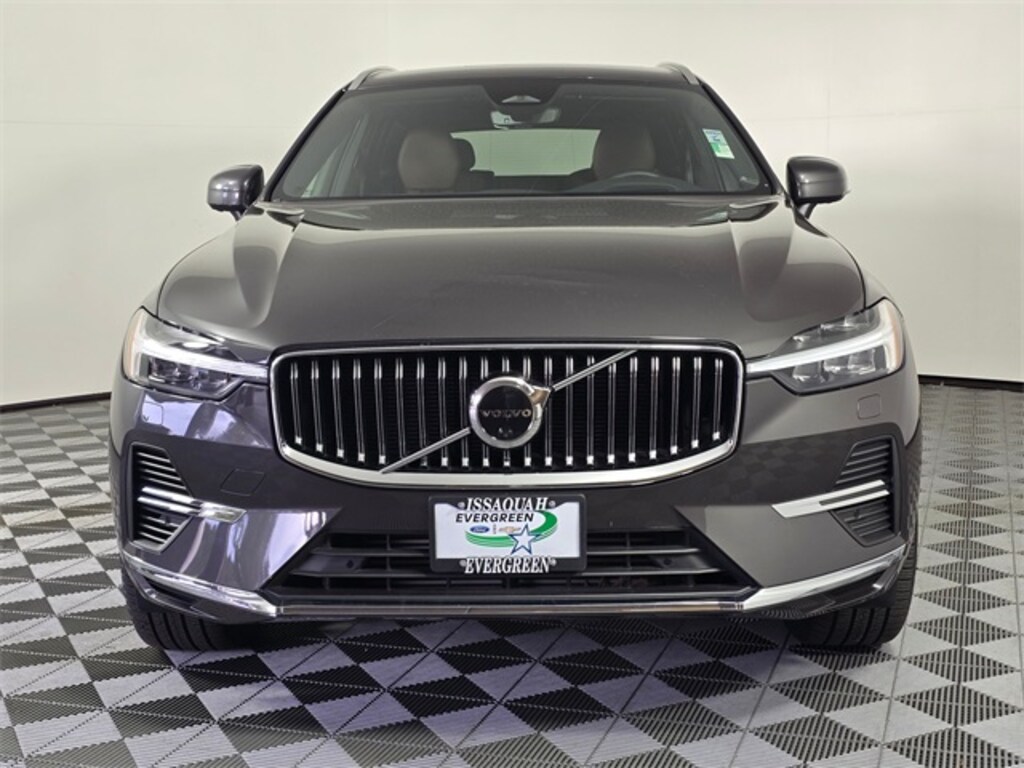 Used 2023 Volvo XC60 Recharge Plug-In Hybrid Ultimate Bright SUV