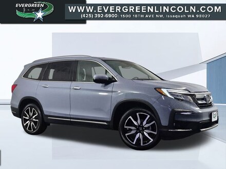 2022 Honda Pilot Touring 7 Passenger SUV