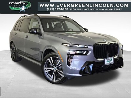2025 BMW X7 M60i SUV