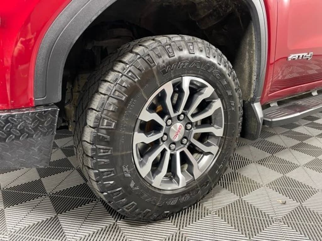 Used 2021 GMC Sierra 1500 AT4 Truck Crew Cab
