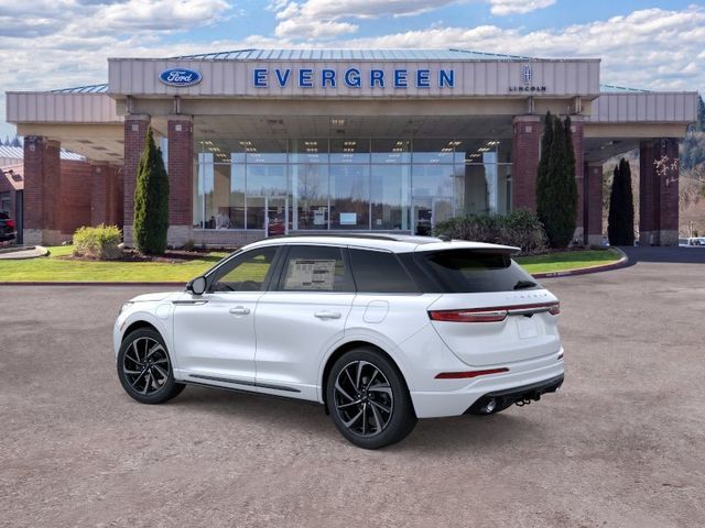 2025 Lincoln Corsair Grand Touring - Photo 4