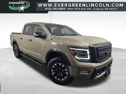 2020 Nissan Titan PRO-4X Truck Crew Cab