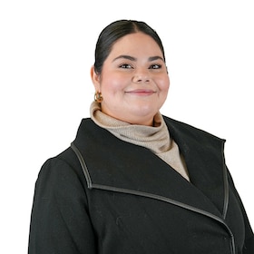 Staff member Osiris Maeda Hernandez from ID_631c14b956fa