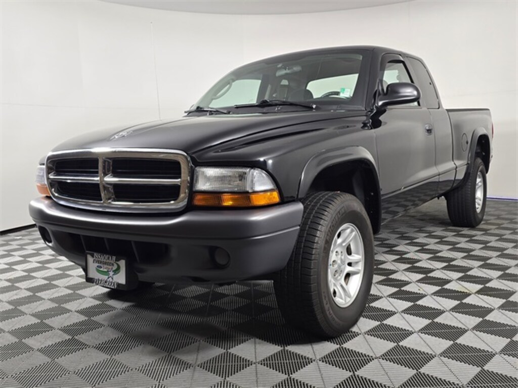 Used 2004 Dodge Dakota Base Truck Club Cab
