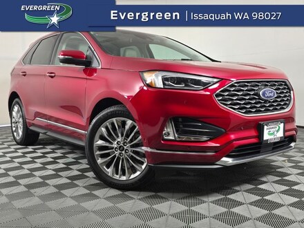 2022 Ford Edge Titanium SUV