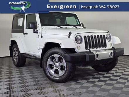 2017 Jeep Wrangler JK Sahara 4x4 SUV