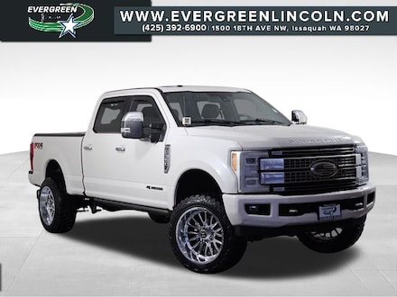 2017 Ford F-350 Truck Crew Cab