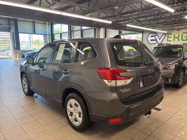 2024 Subaru Forester Base photo 4