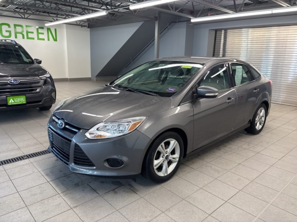 Used 2014 Ford Focus SE Sedan