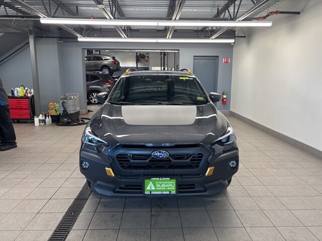 2024 Subaru Crosstrek Wilderness photo 2