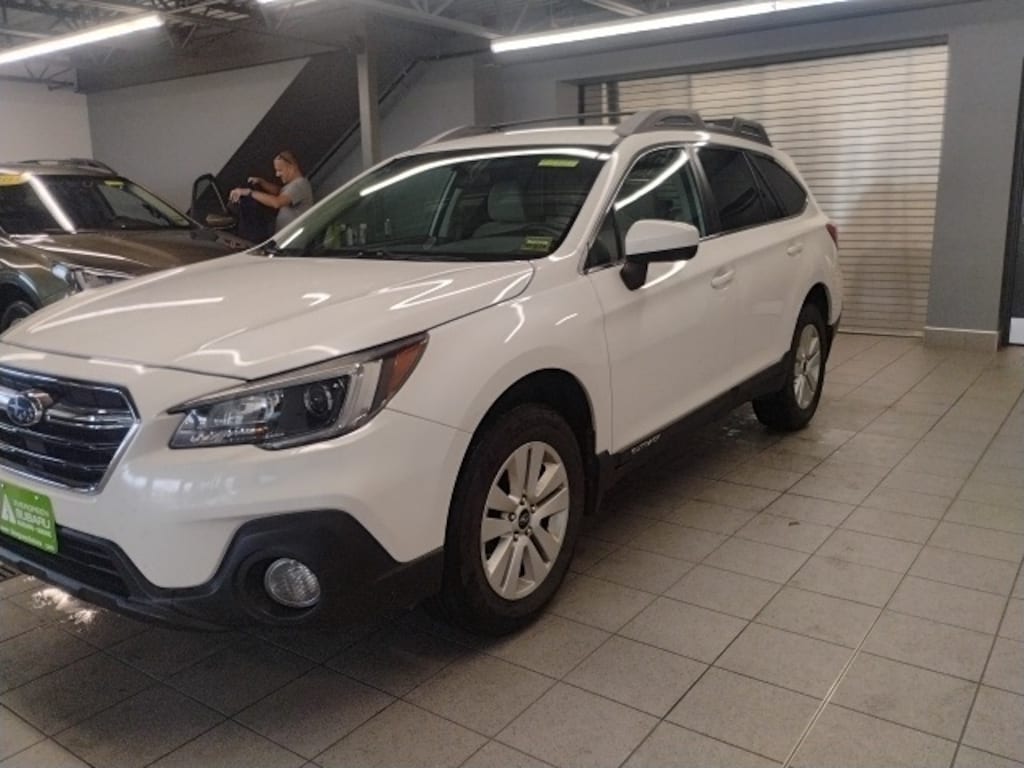 Used 2018 Subaru Outback 2.5i Premium SUV