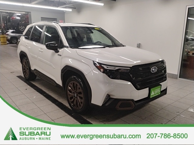 2025 Subaru Forester Sport's photo