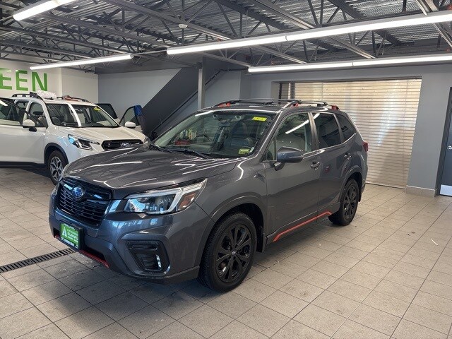 2021 Subaru Forester Sport photo 2