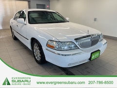 Used 2007 Lincoln Town Car Signature Sedan Portland Maine