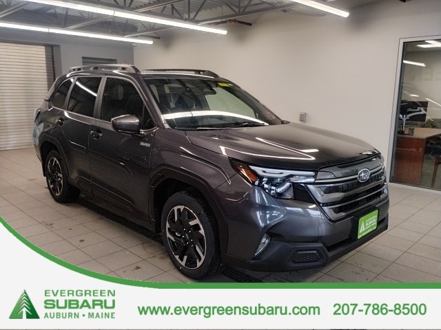 2025 Subaru Forester Premium's photo