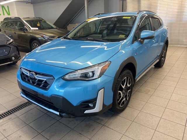 2023 Subaru Crosstrek Hybrid photo 3