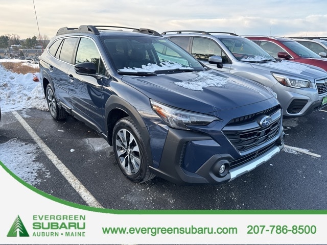 2025 Subaru Outback Limited's photo