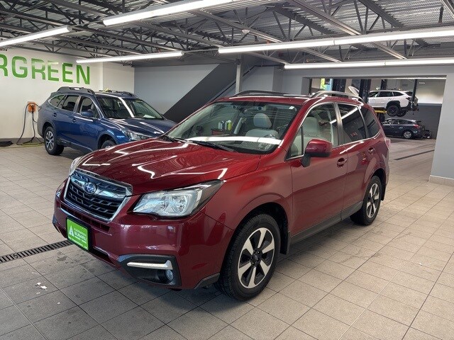 2018 Subaru Forester 2.5i Premium photo 3