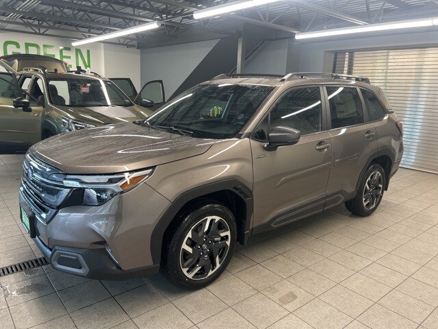 2025 Subaru Forester Limited photo 3