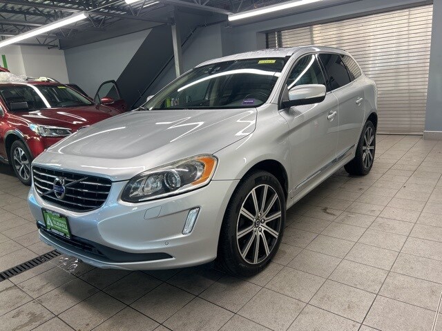2017 Volvo XC60 T6 Inscription photo 3