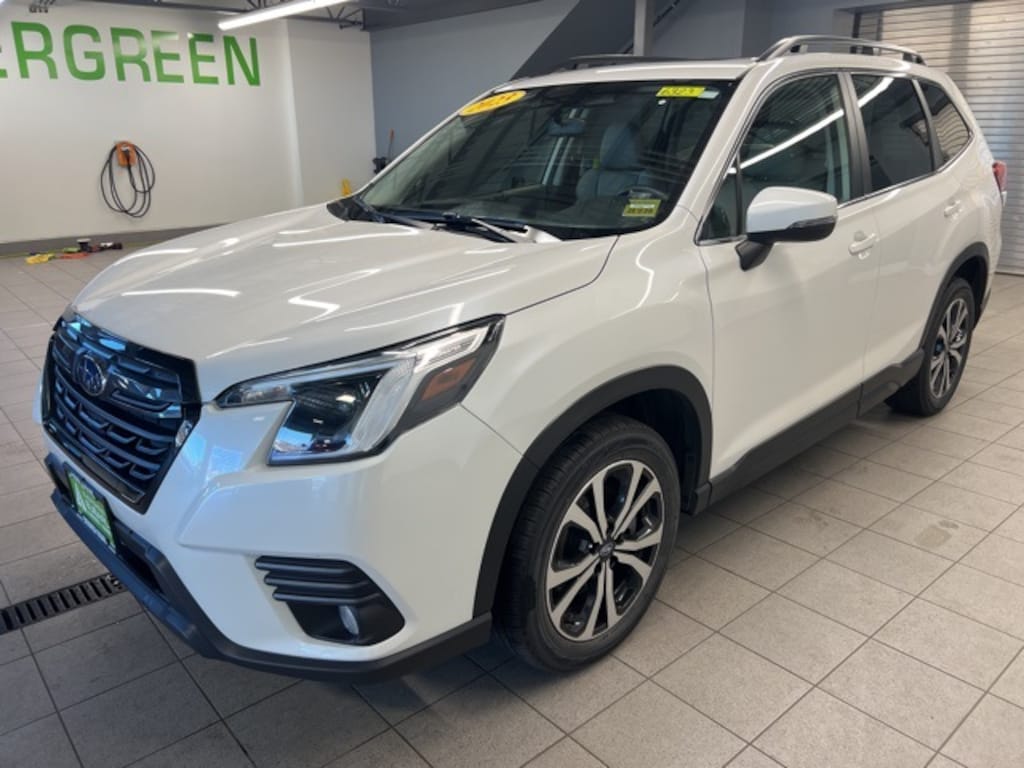 Used 2023 Subaru Forester Limited SUV
