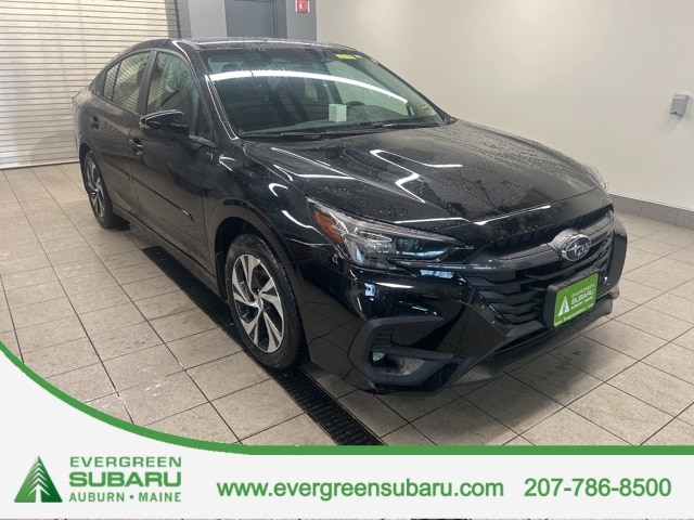 2025 Subaru Legacy Premium's photo