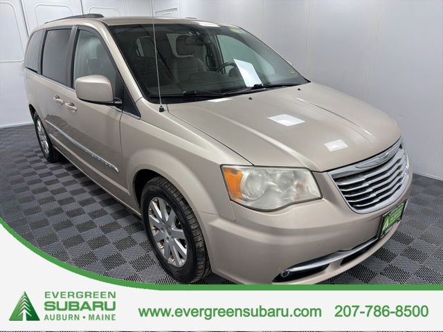 2013 Chrysler Town & Country Touring