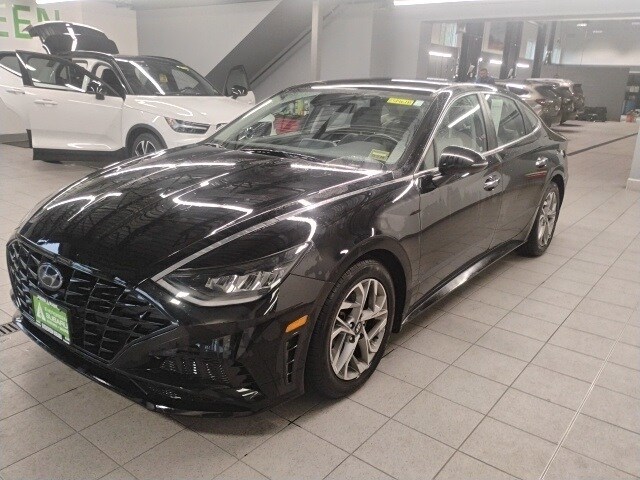 2020 Hyundai Sonata SEL photo 3