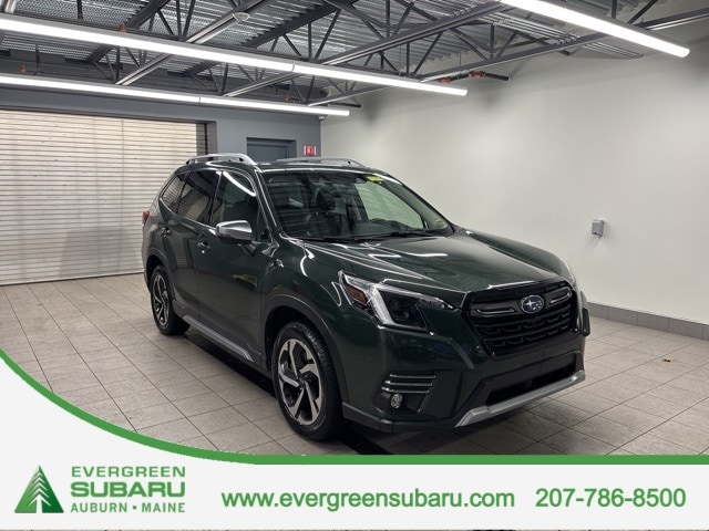 2023 Subaru Forester Touring's photo