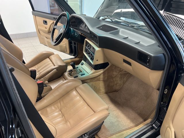 1988 BMW M5 - Photo 20